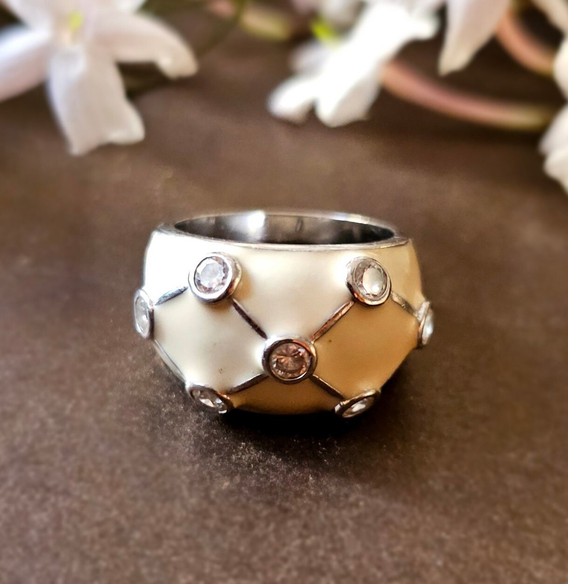 Bague Vintage En Argent 925 - Motif Matelassé Émail Crème Avec Zircons - Taille 56 - Bijou Élégant Et Rétro