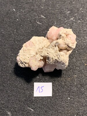 Granat, Var. Grossular rosa, Sierra de Cruces, Mexiko
