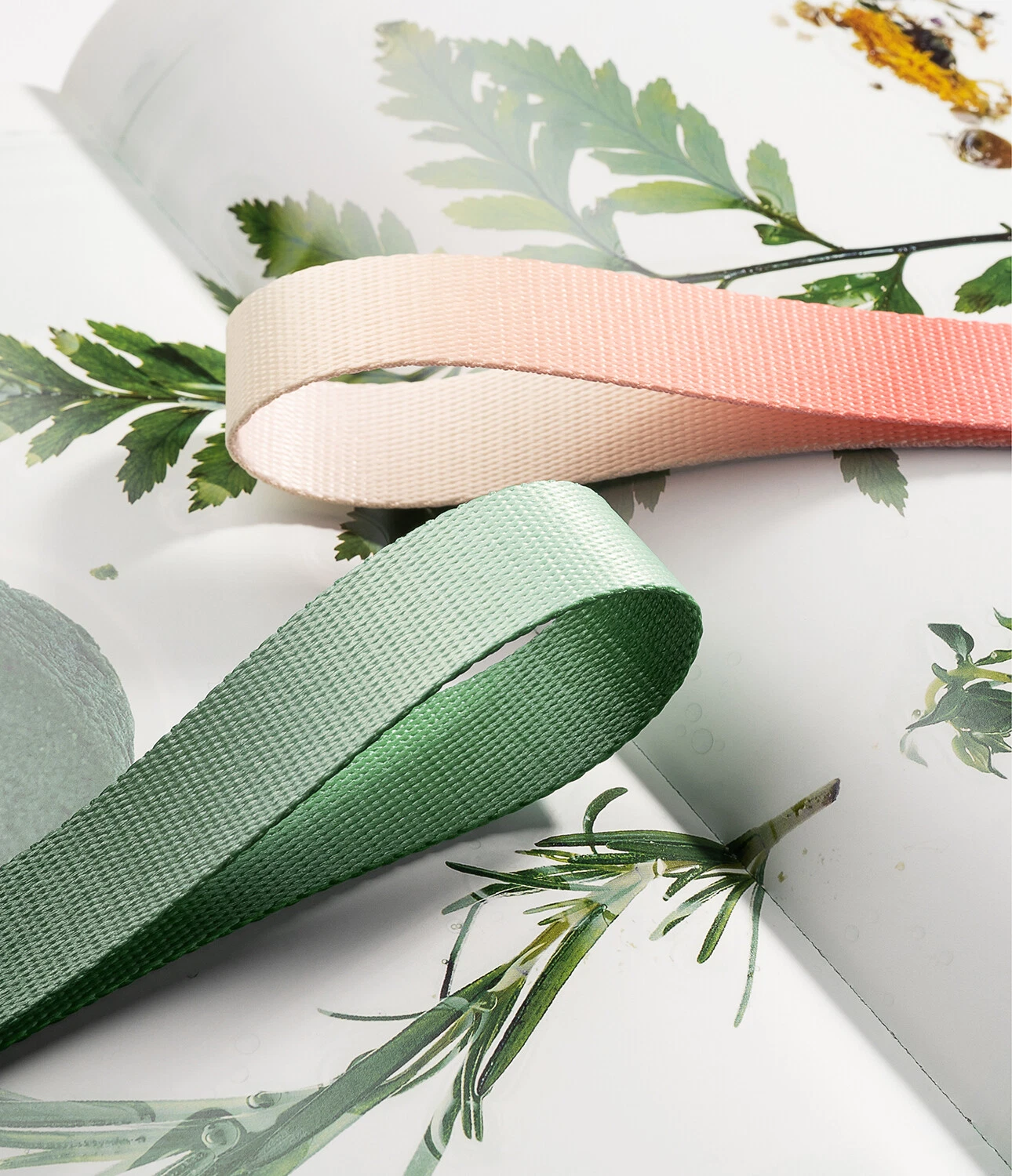 Ringke Shoulder & Hand Strap