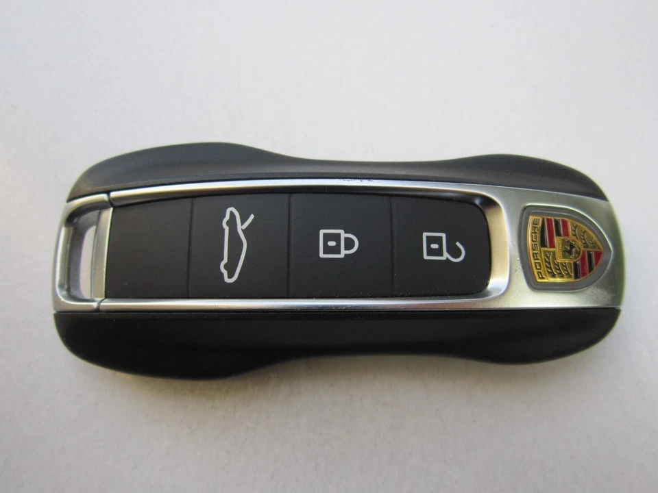USADO OEM PORSCHE 911 LLAVERO INTELIGENTE TRANSMISOR ALARMA IYZPK3 Foto 4 de 4