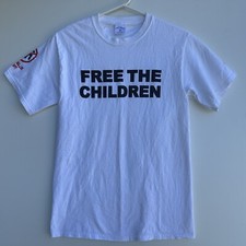 Noah NYC Free The Children Stephen Miller T Shirt. Men’s Size Small