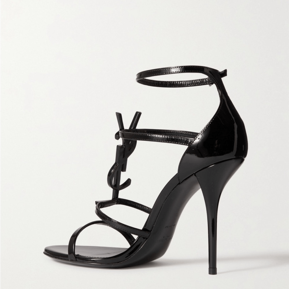 Sandali SAINT LAURENT Cassandra in vernice con logo impreziositi