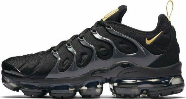 Nike Air VaporMax Plus Black Metallic 