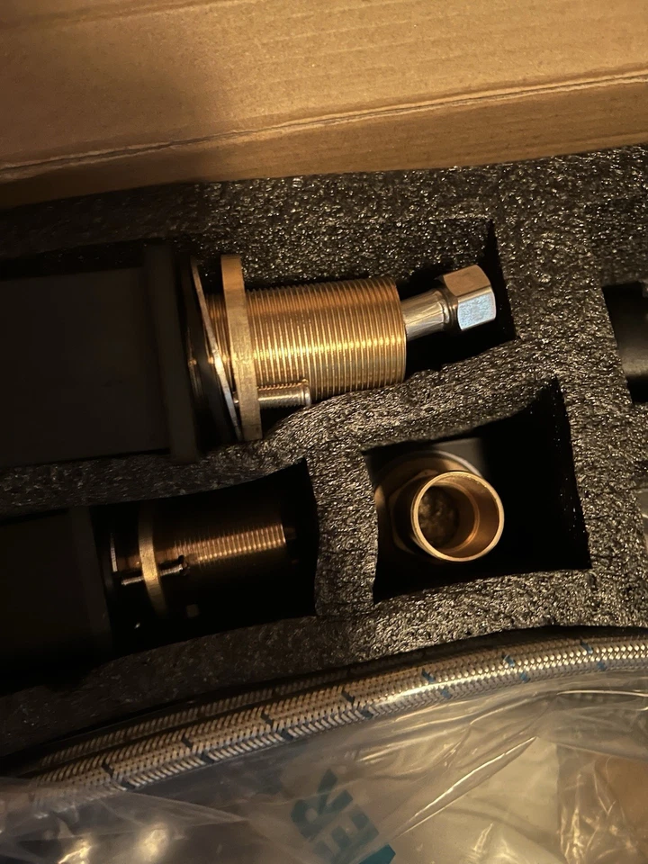 Grifo de baño compuesto de un solo mango con desagüe KOHLER Foto 3 de 4