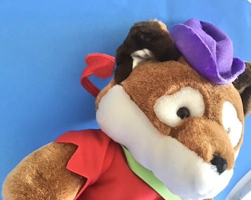 Fox Foxworthy Robin Hood Fox Hallmark Plush Stuffed Animal 13” Red Shirt - Picture 4 of 9