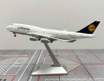 1:400 YY Wings Lufthansa BOEING 747-400 Passenger Plane Aircraft Diecast Model