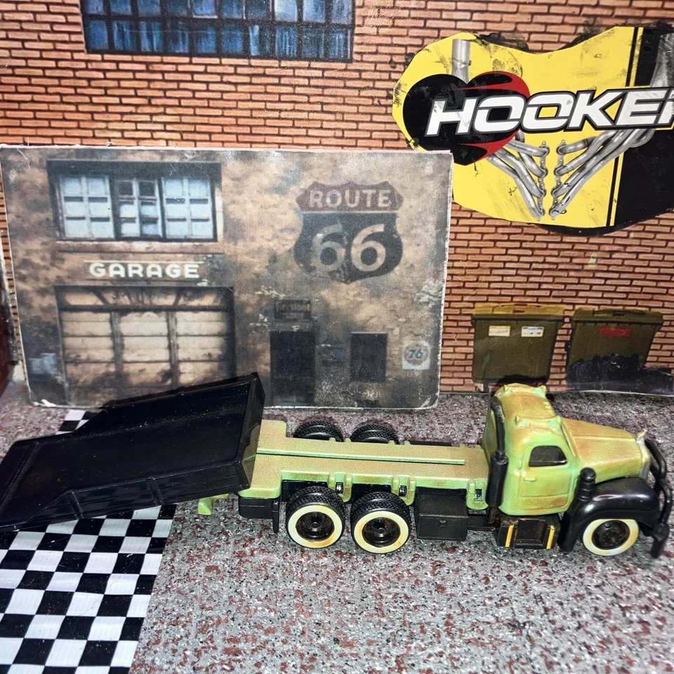 Maisto 1:64 1963 Mack B-61 plataforma plana neumáticos de goma/cama trasera/furgoneta no incluida Foto 4 de 4