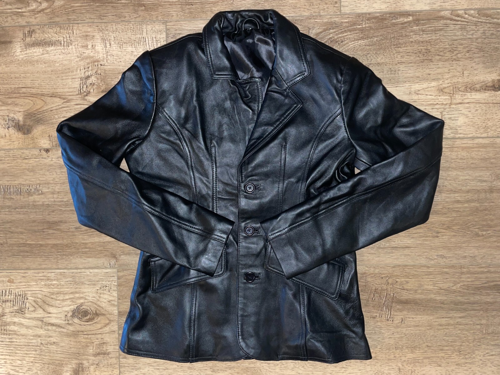 Women's Size Small Black Leather Blazer Soft Lambskin Short 3-button Snap Pocket
