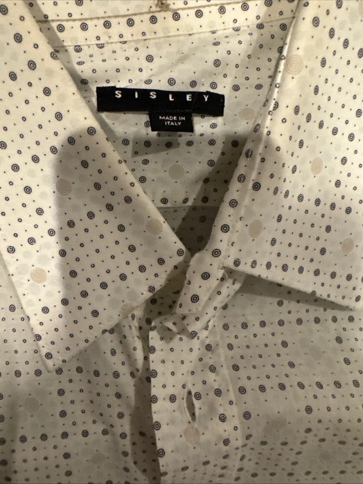 Sisley con botones para hombre  Foto 2 de 2