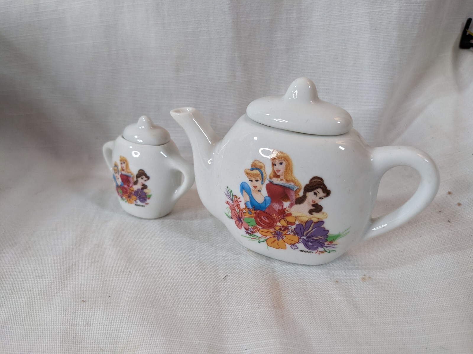 Disney Store Princess Mini Porcelain Tea Set with Basket (Missing 3