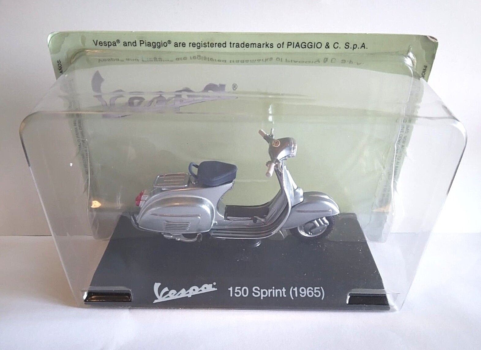 Die Cast Vespa 150 Sprint (1965) Vespa Collection 1/18 eBay