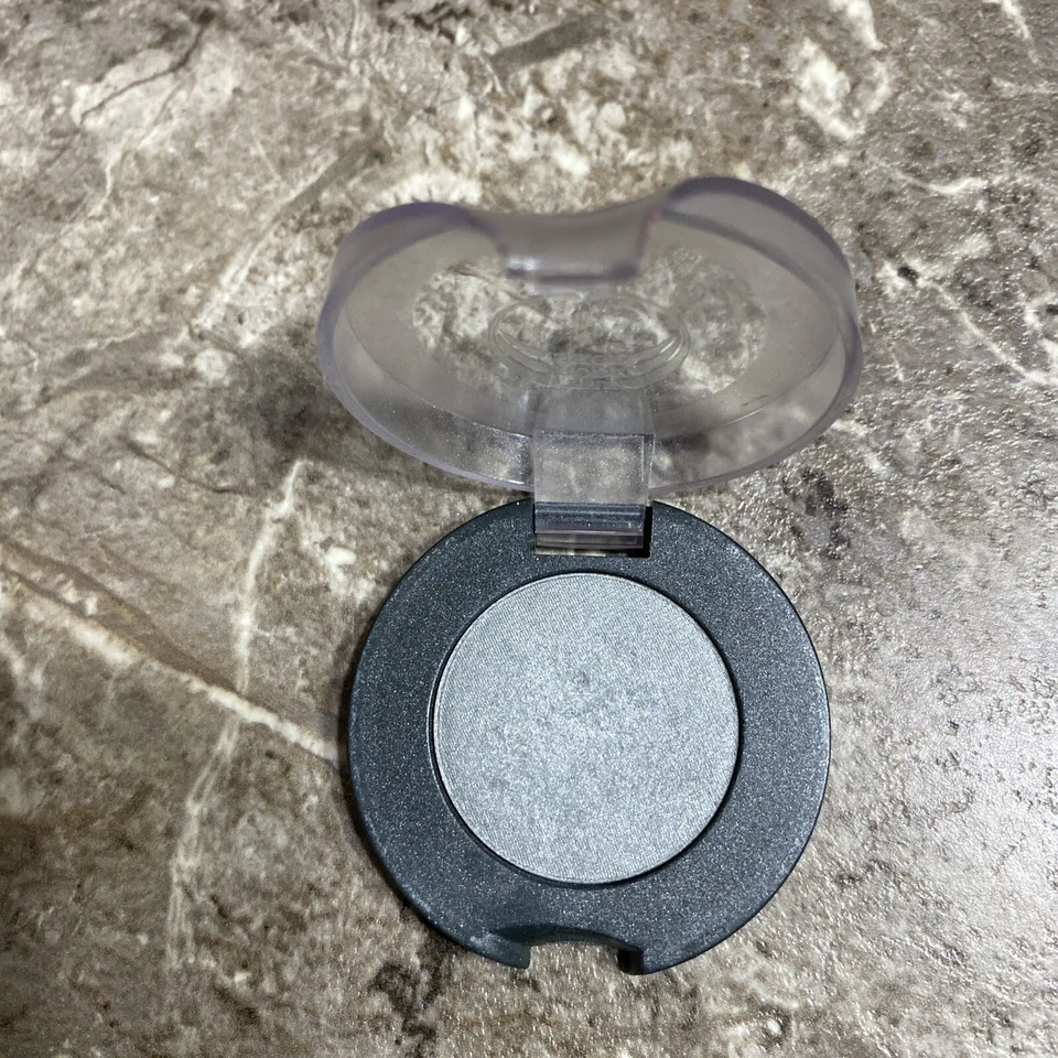 The Body Shop Eye Colour #16 Eyeshadow Discontinued Rare - Image 3 of 3
