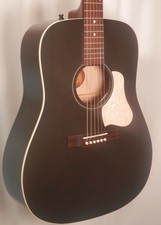 Art & Lutherie Americana Dreadnought Acoustic Guitar Faded Black Solid Cedar Top