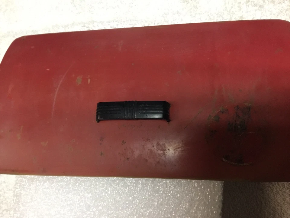 Puerta de guantera Dodge Power Wagon 1954, 1955, 1956 Foto 4 de 4