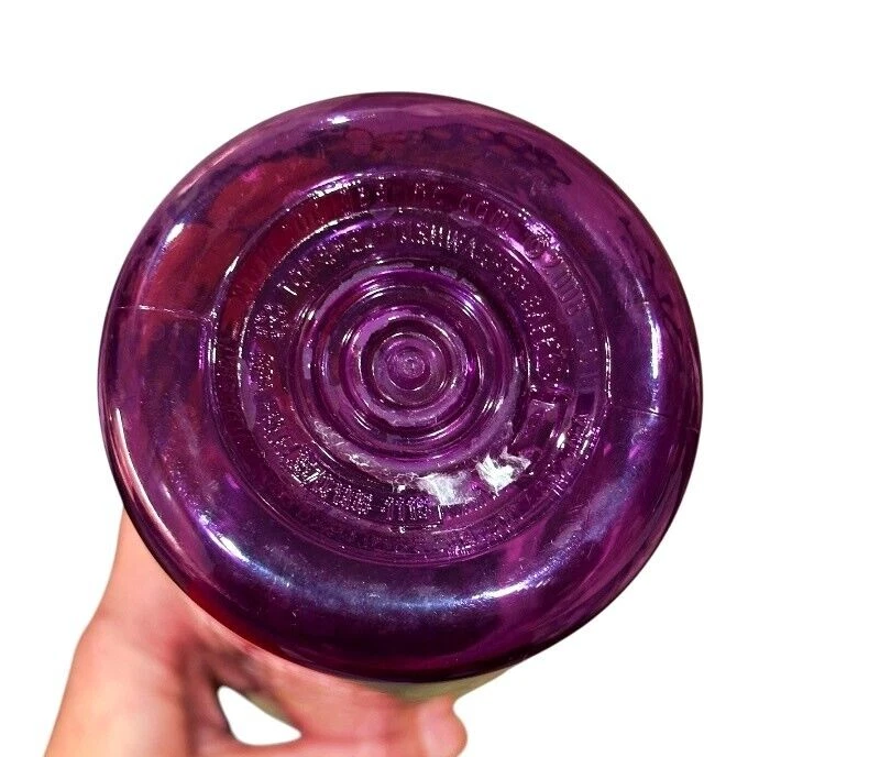 Cool Gear Tritan Plastic Water Bottle with Lid Purple Hawaiian Floral 32 Ounce - Image 4 of 4