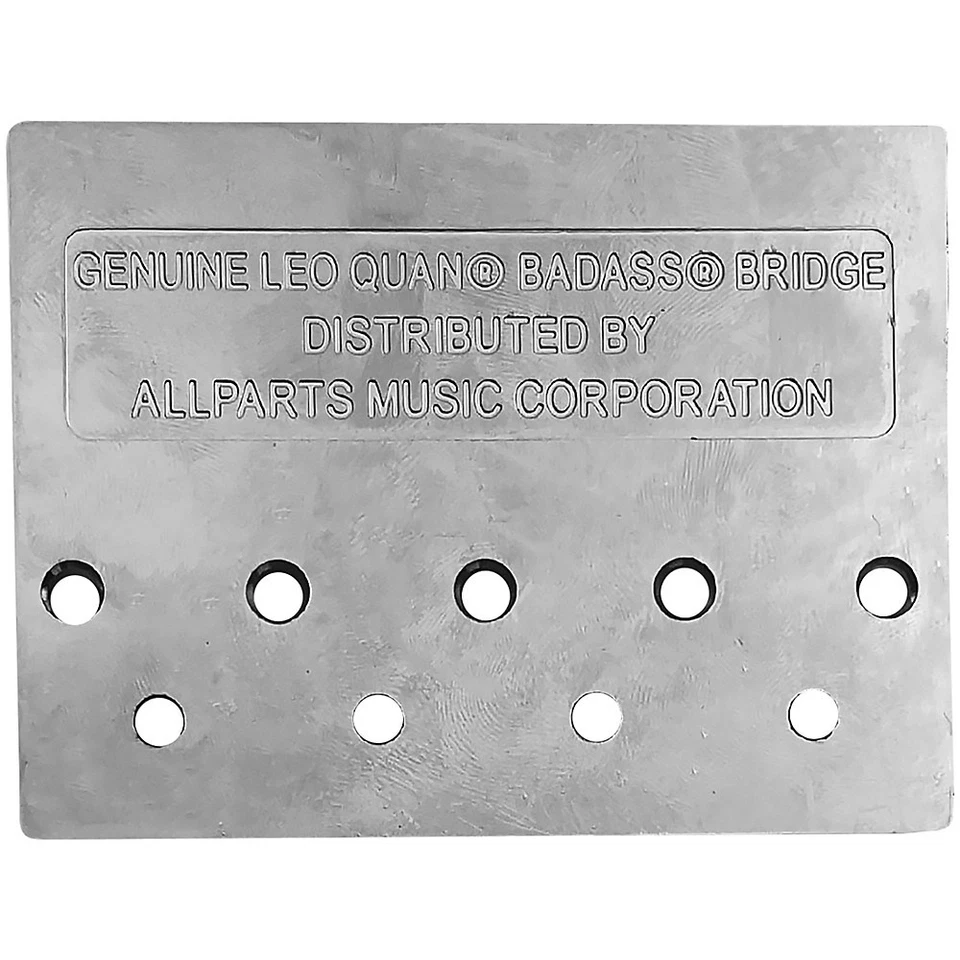 Puente bajo Leo Quan Badass II 4 cuerdas, sillines ranurados cromados Foto 3 de 3