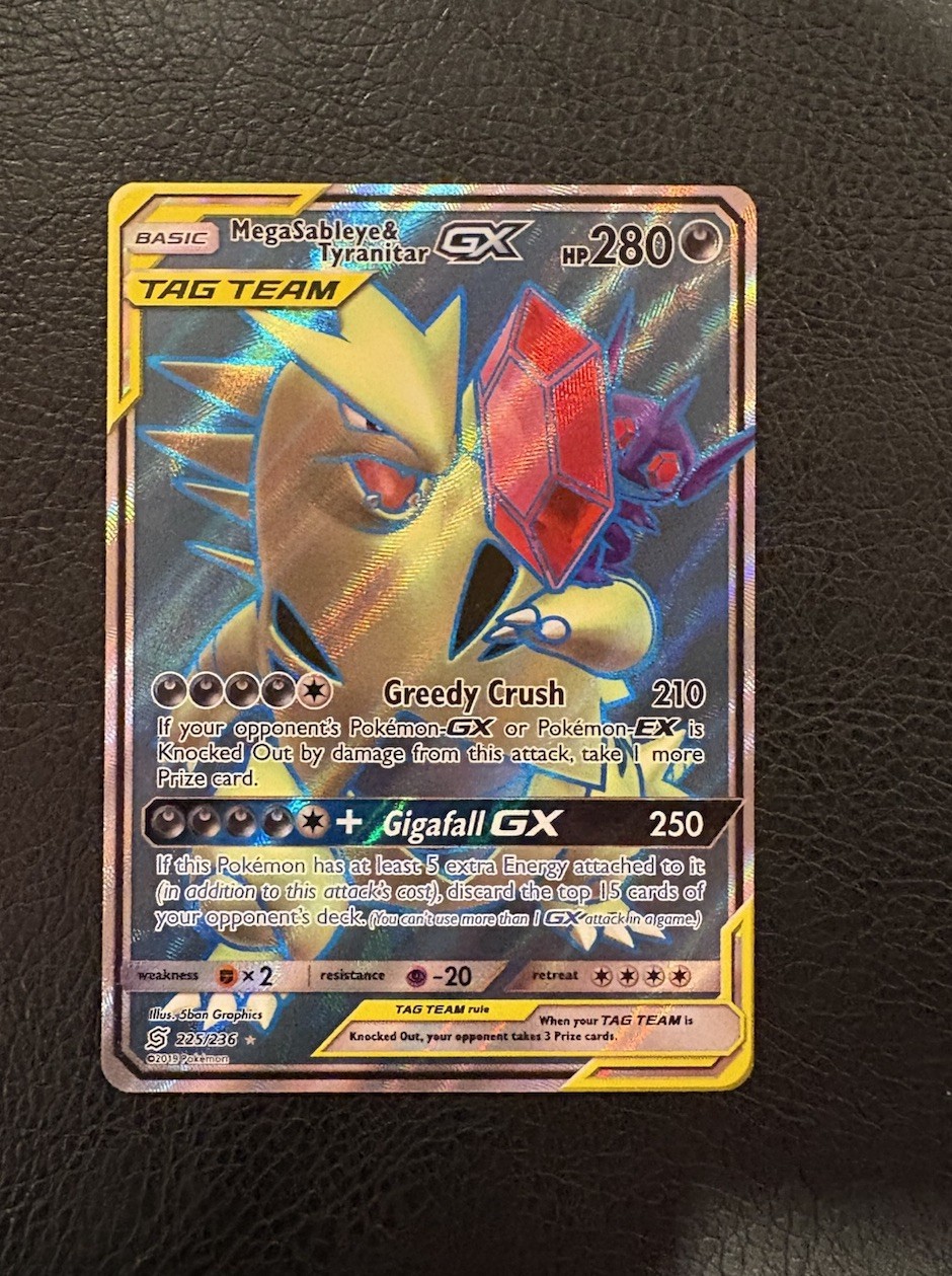 Mega Sableye & Tyranitar GX (Full Art) Ultra Rare SM - Unified Minds 225/236 NM