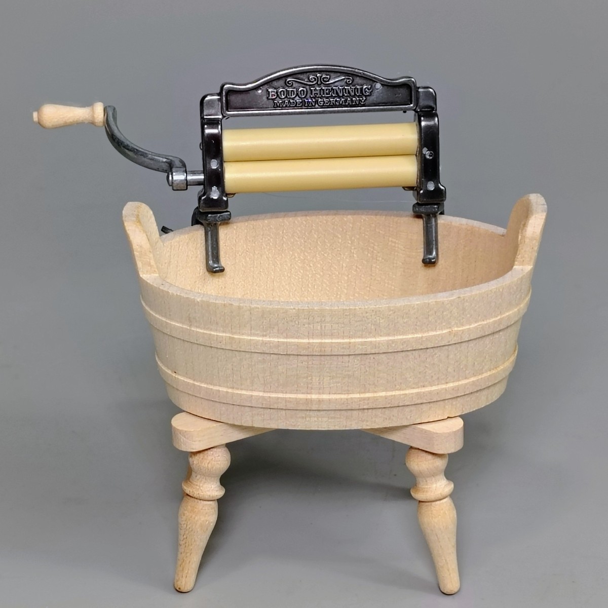 bodo hennig ボードヘニッヒ　ドイツ　ドールハウス　洗濯機　洗濯 Bodo Hennig Clothes Wringer Washer Laundry Wash Wooden Tub
