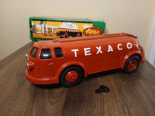 1994 Vintage ERTL Texaco Bank With Key 1934 Diamond T Tanker "Doodle Bug" NIB