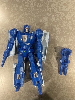 Transformers Titans Return Deluxe Class Scourge (Plus an extra gun)