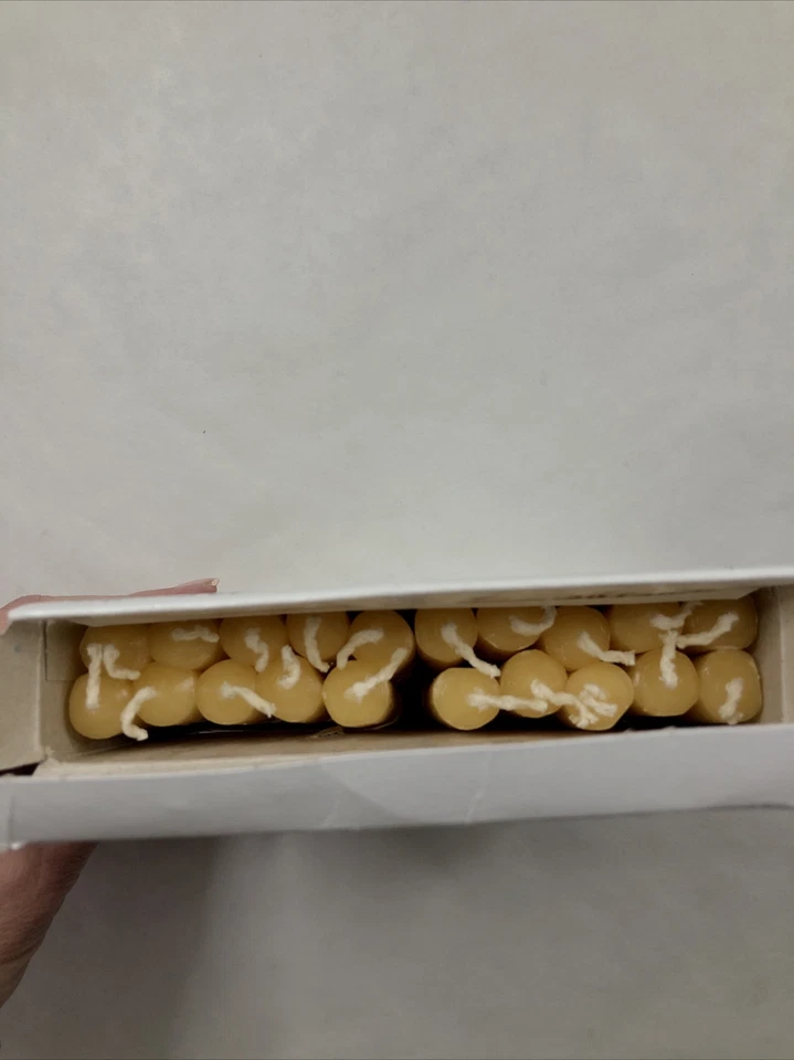 Velas de fiesta Biedermann & Sons Chime Spell 4" marfil (C1123IV) NUEVAS EN CAJA Foto 4 de 4