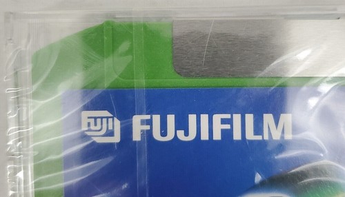 FujiFilm ~ 100MB Zip Disk Color IBM Formatted Mac Compatible -NOS/Factory Sealed - Afbeelding 2 van 8