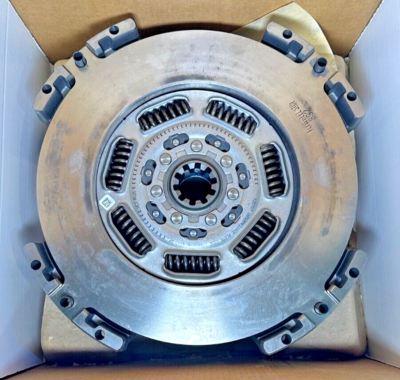OEM Eaton 209701-24 - Solo Advantage Clutch - 15.5