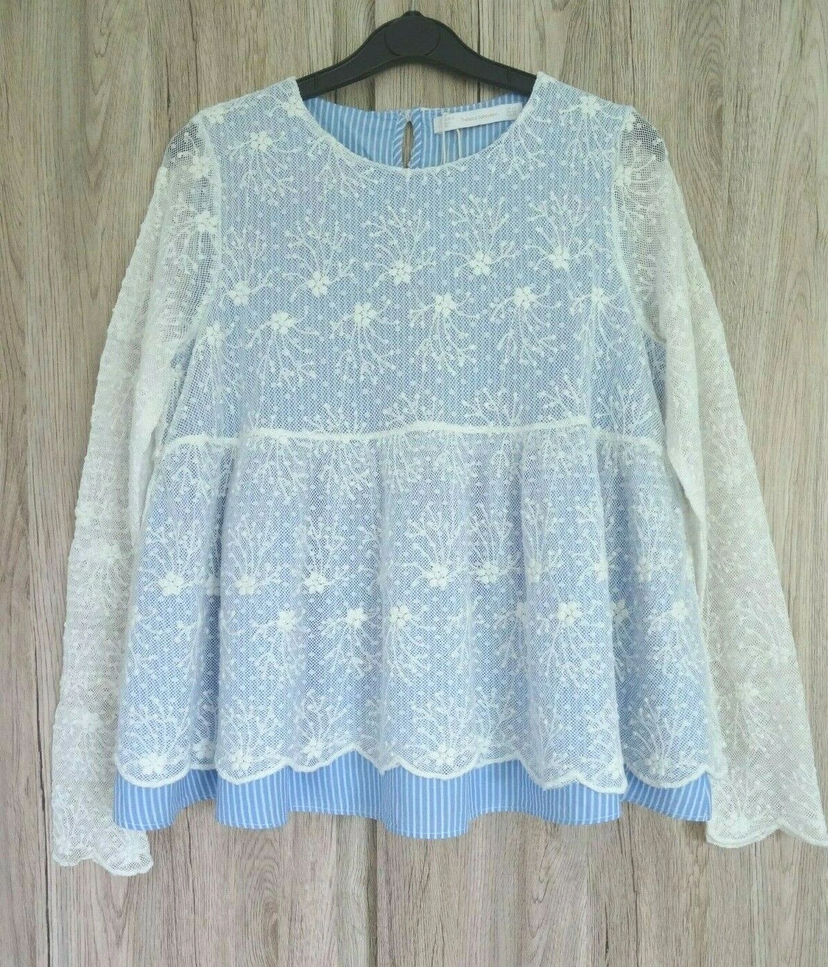 ZARA BLUE & WHITE STRIPED LAYERED EMBROIDERED PEPLUM TOP SIZE XS UK 6/8
Opens in a new window or tab
