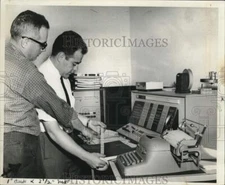 1965 Press Photo Workers with Computer at Post-Standard Newspaper, New York