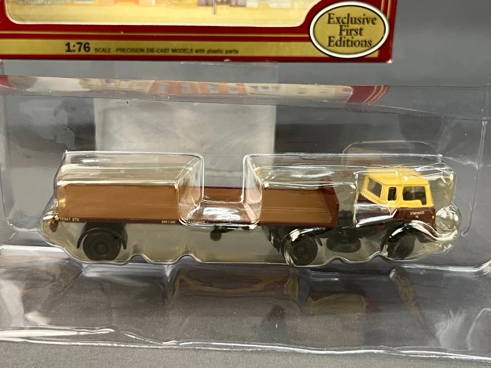 New EFE 22201 - 1:76 Scale/OO Gauge Bedford TK Artic 1 Axle Flatbed British Rail - Image 4 of 4