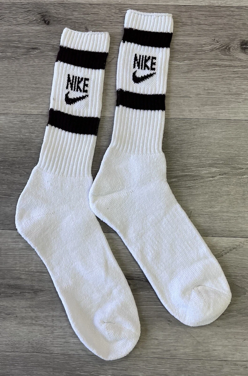 nike colored swoosh socks