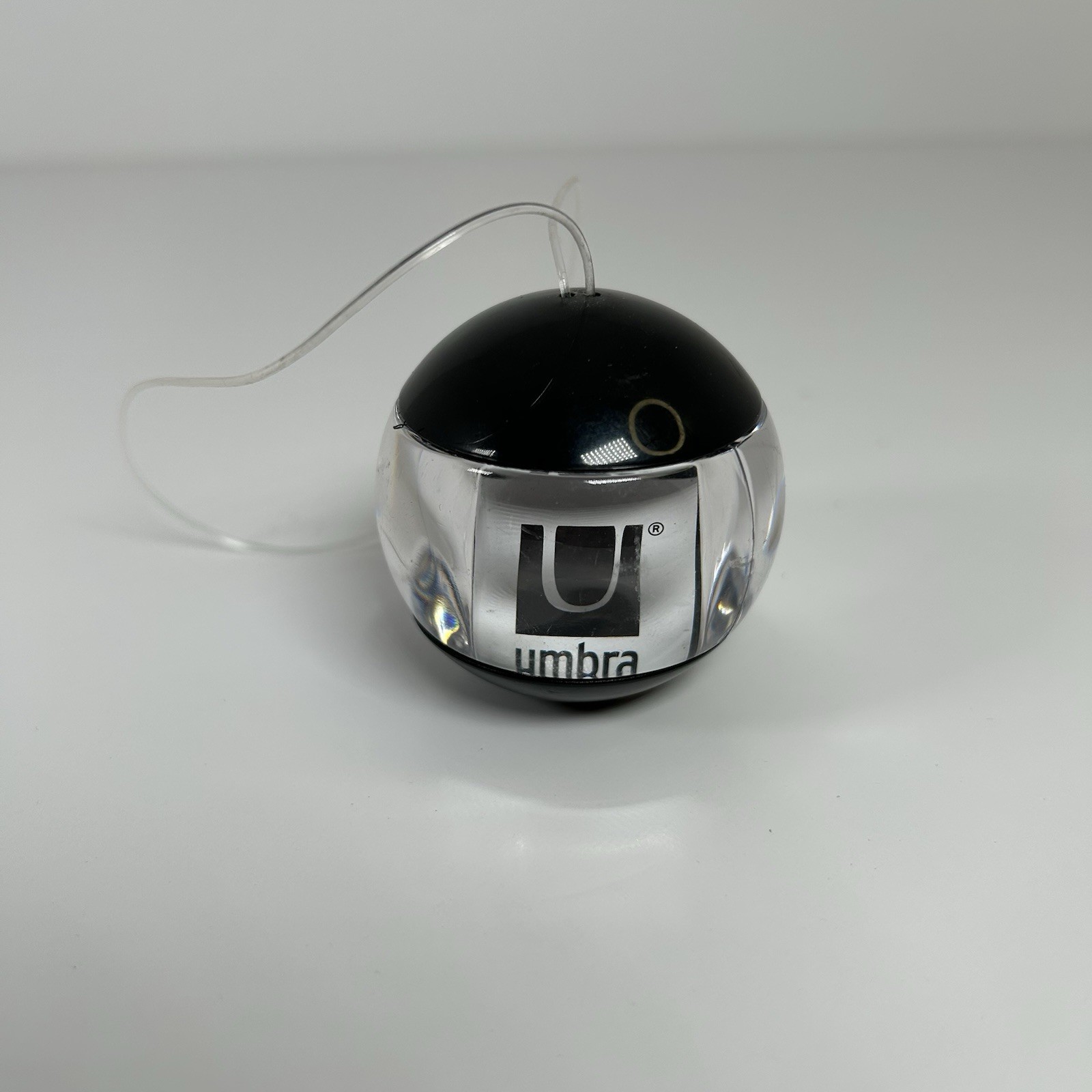 Umbra Fotoball Hanging Ornament Photo Frame Black Clear Reflective Spherical