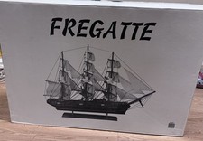 Ashley Belle Fregatte Ship Nautical Model w/ Stand Maritime Decor Collectible