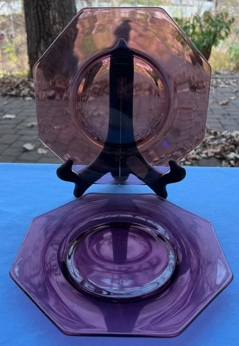 Set of 2 Elegant Depression Glass Amethyst Purple Octagon 8 3/8" Salad Plates