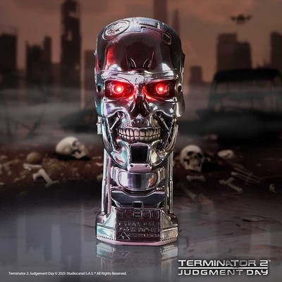 T-800 Terminator 2 Judgement Day Light Up Figurine | eBay