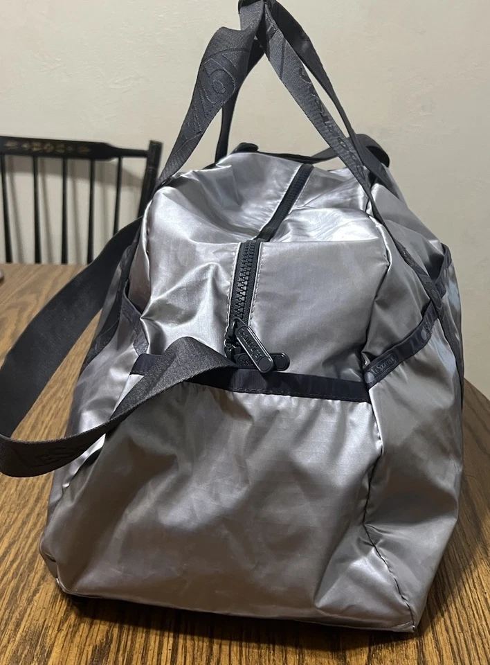 Mochila/lona Lesportsac Foto 4 de 4