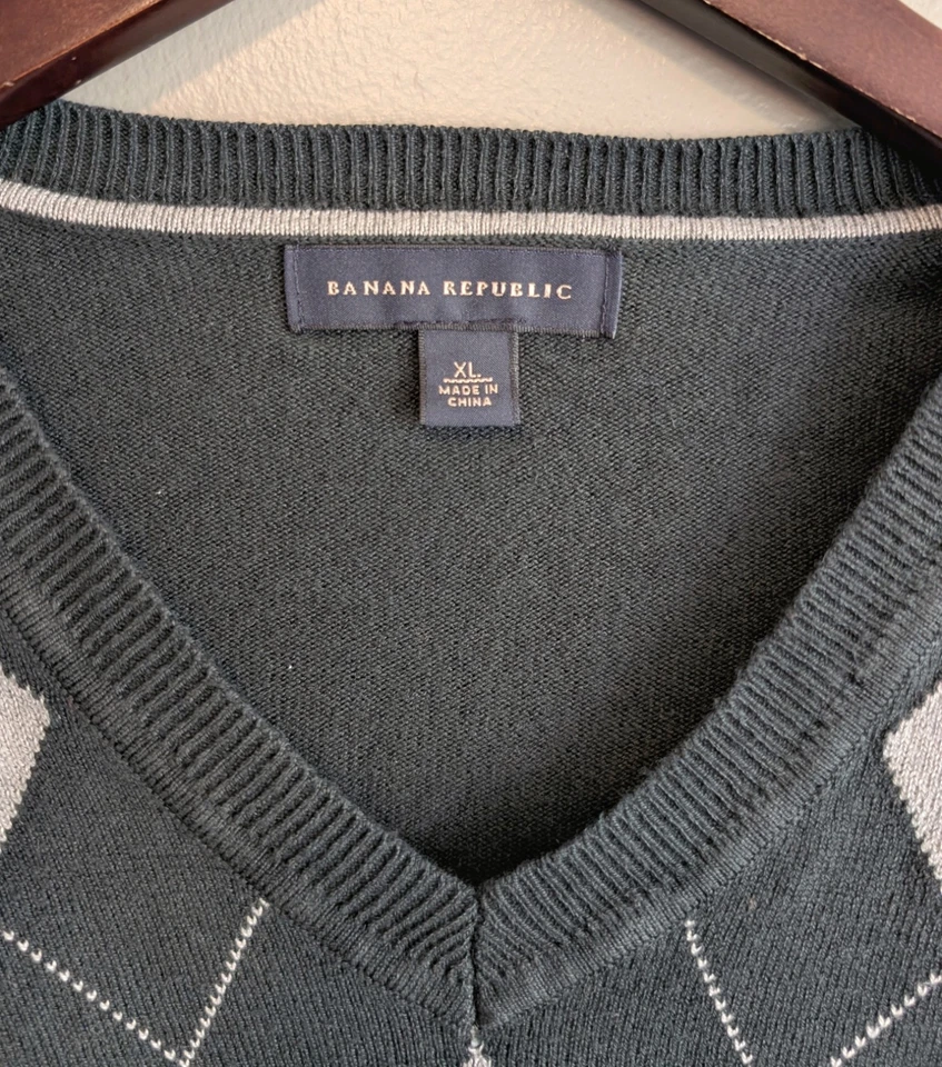 Chaleco Suéter de Seda Banana Republic Talla XL Para Hombres Argyle Cachemira Sin Mangas S Tejido Foto 2 de 4