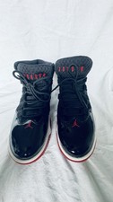 Air Jordan Max Aura Black Red White Men’s Size 9.5 AQ9084-006