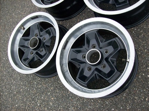 Porsche 911 930 944 Turbo Cookie Cutter Wheel Set - 911.361.023.55 - Picture 13 of 19