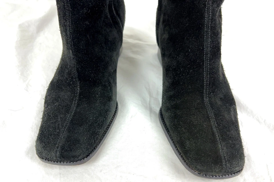 Vtg Saks fifth Avenue Womens Black Suede Leather Boots Knee High Sz 5 Heel Italy - Image 4 of 4