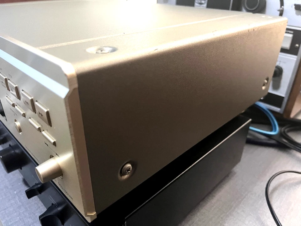 🎵 Denon DCD-1550AR Audiophile CD Player – Japan 100V – Fully Working – Restored - Image 3 of 4