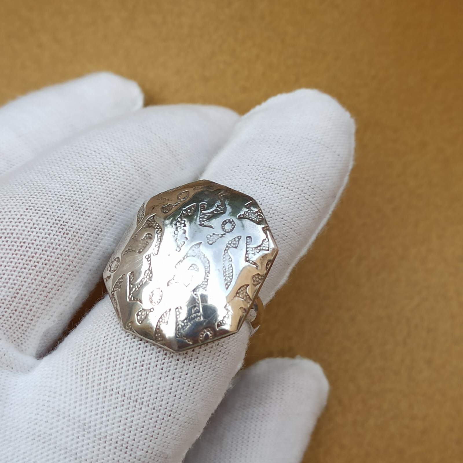 925 Silver Ring Statement VTG Artisan Engraved Ge… - image 18