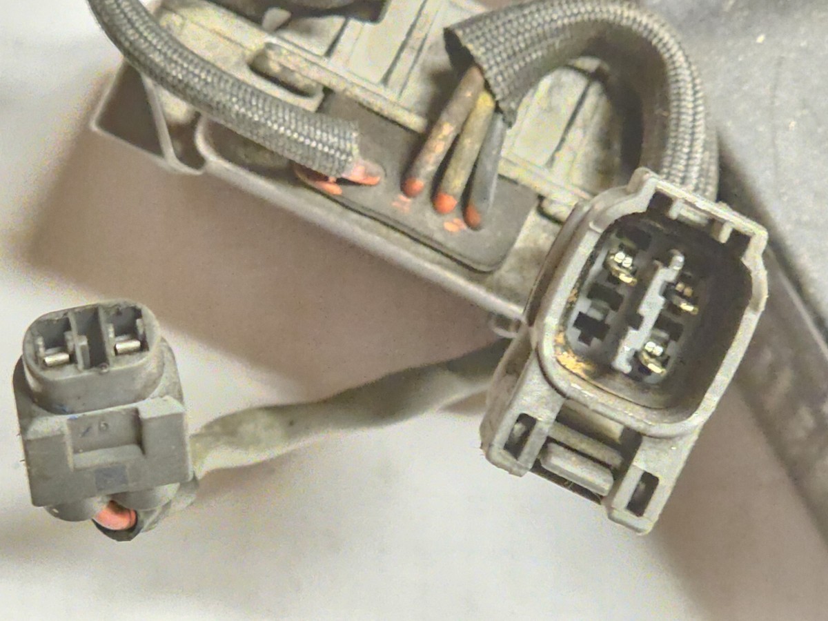 OEM TOYOTA IGNITER 154 IGNITOR 89620-16010 DENSO 131300-1540