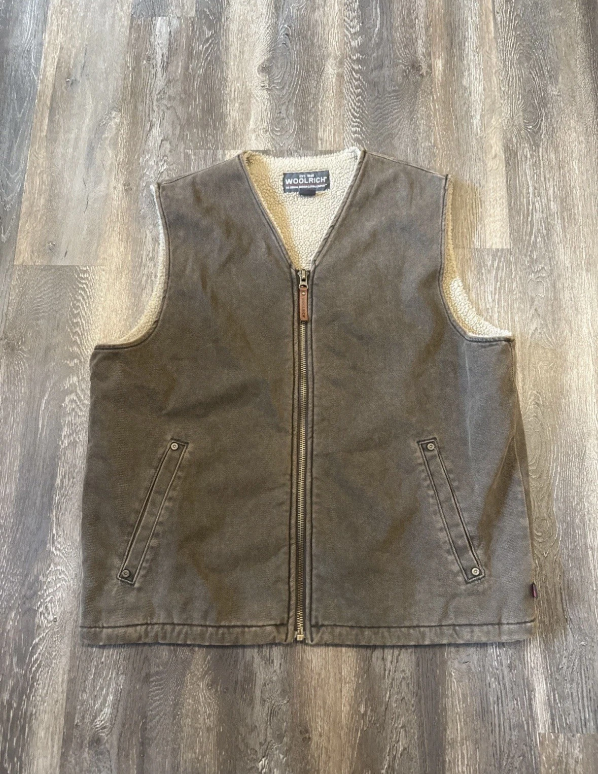 Woolrich Canvas Vest Men's L Sherpa Lined Saddle Brown Full Zip Outdoor Comfort