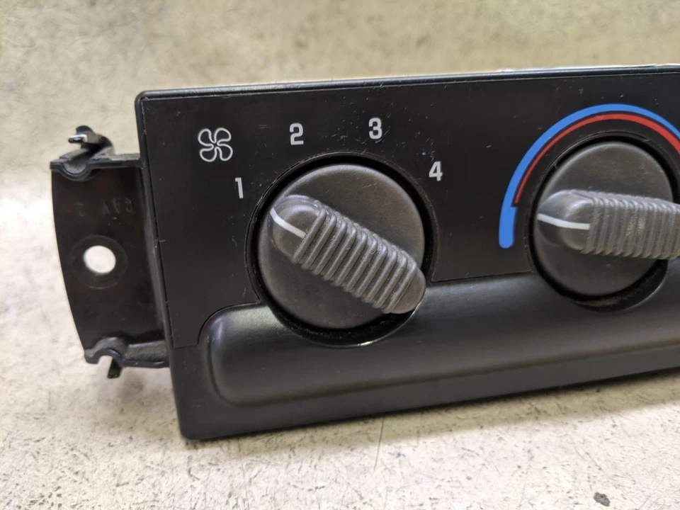Control de temperatura para Chevrolet Blazer S10/Jimmy S15 b2-40 99-05 Foto 2 de 4