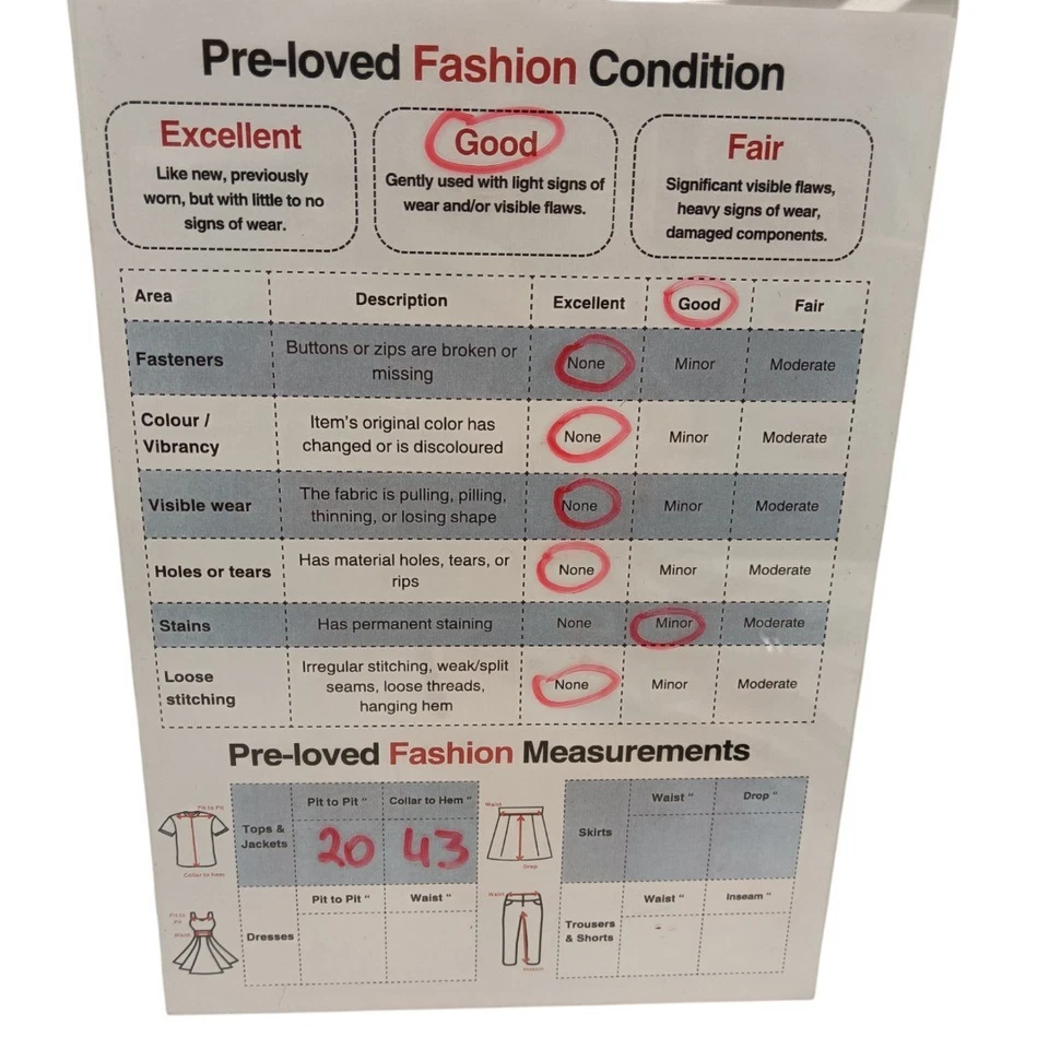 Vintage First Avenue Ladies Wool& Cashmere Blend Red Coat Black Fur Trims UK 8 - Image 2 of 4