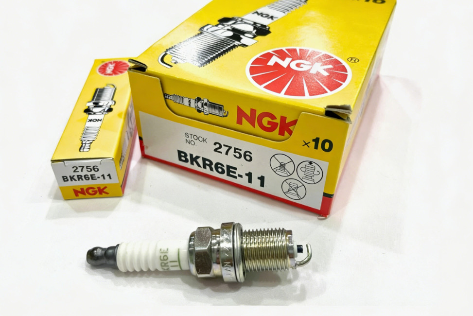 10 Plugs of NGK V-Power Spark Plugs BKR6E-11/2756