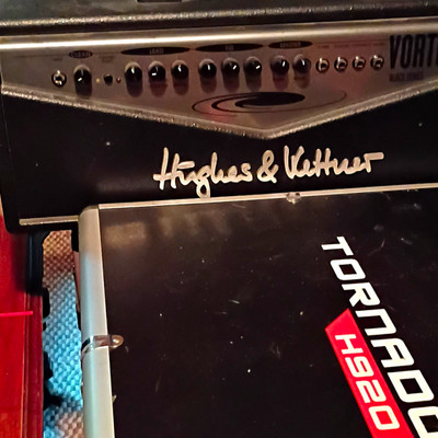 Hughes & Kettner Vortex 100W Solid State Amp Head 2-Channel Electric 8 Ohm