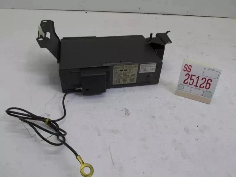 CD Player Millenia 1996 2000 Mazda Audio Stereo Changer Trunk Mounted OEM - Image 2 of 4