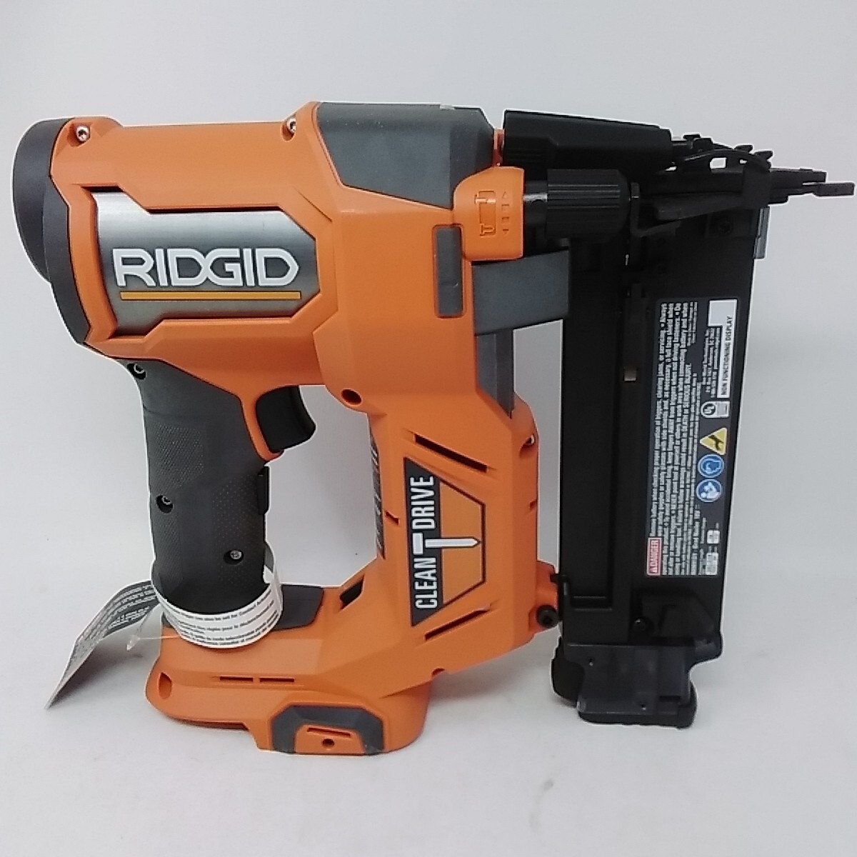 RIDGID 18V Brushless Cordless 18Gauge 21/8 in. Brad Nailer CLEAN